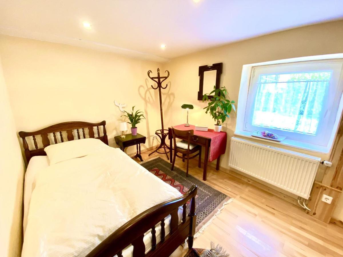 Yogahaus Prasaad Apartment Engen Ngoại thất bức ảnh